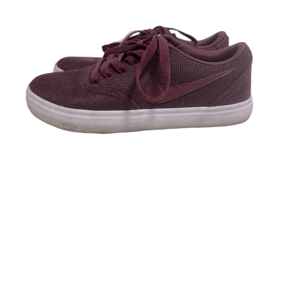 Nike SB Solarsoft Burgundy Sneakers SZ 6